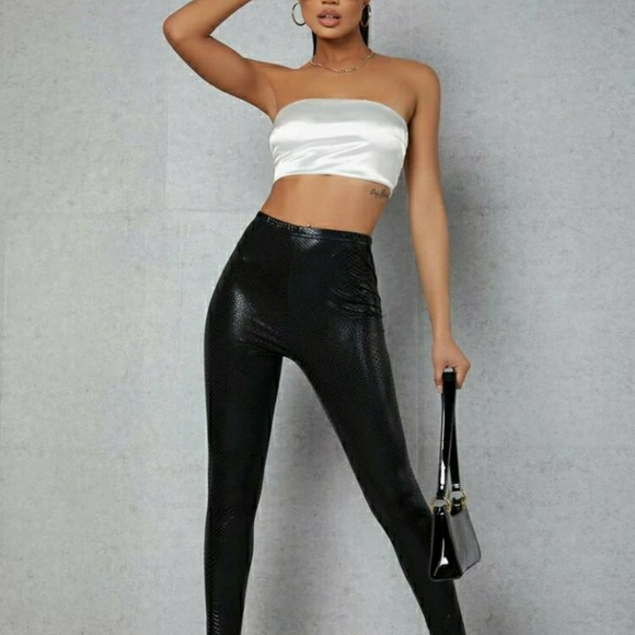 BRAND NEW Snakeskin printed leather leggings - Picture 2 of 5